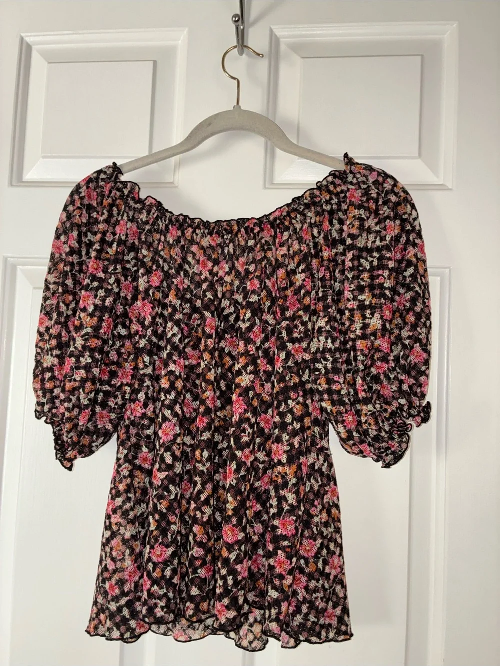 Free People Astra Peasant Top Black Pink Floral Puff Sleeve Sz S